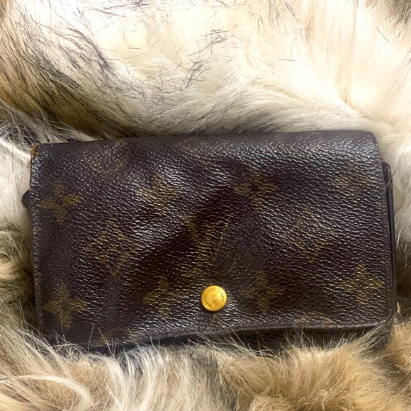 Louis Vuitton VINTAGE REHAB Wallet - Picture 1 of 17